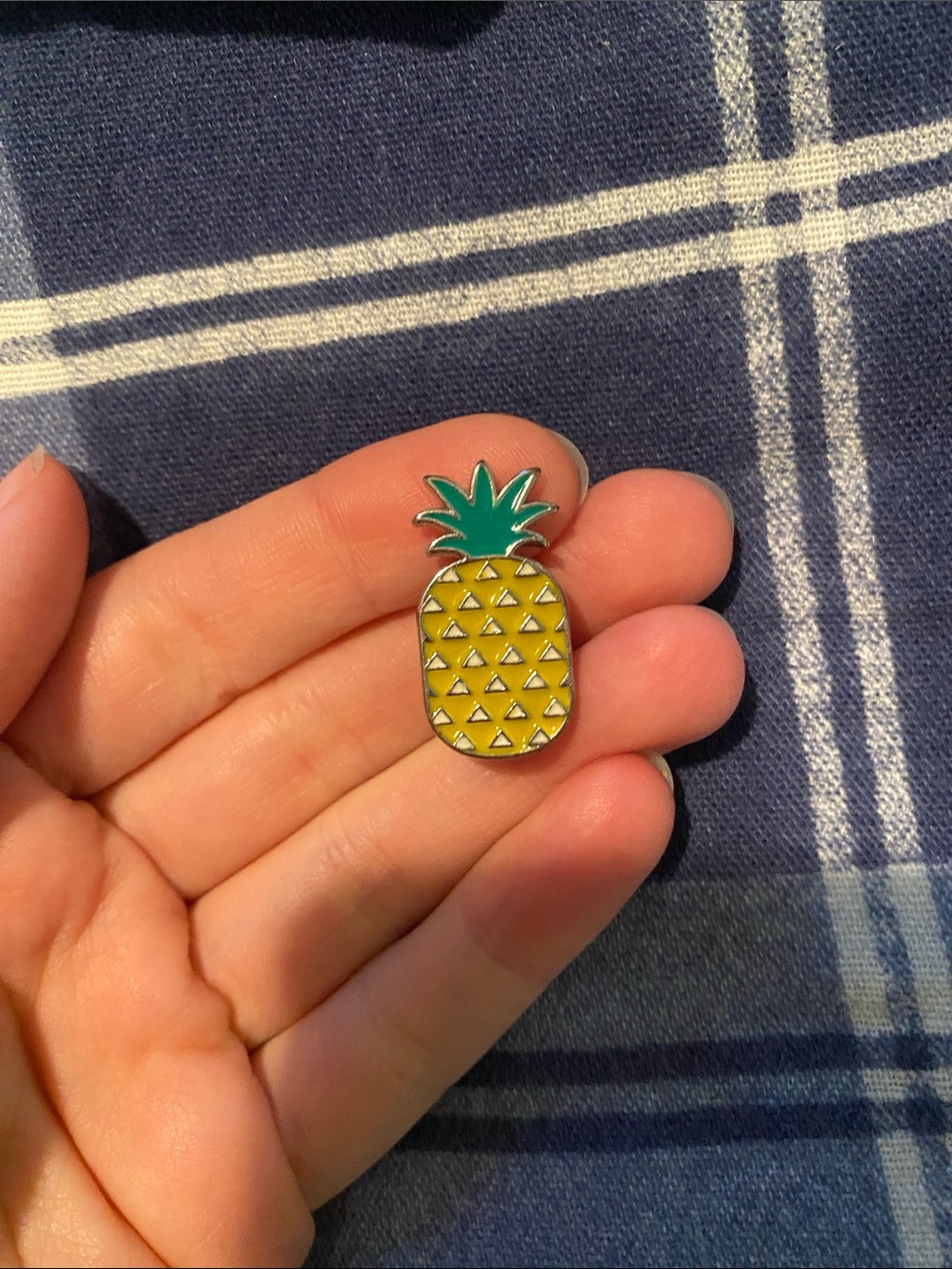 Pineapple Enamel Pin - Yellow & Green